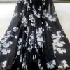 Tecido de Moda Verão Meio Transparente com Estampa Serigráfica Composta de Seda Georgette Chiffon Camisa de Chiffon Floral Botânico Pequeno