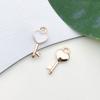1 gota de óleo branco pingente pulseira colar pingente pequeno pingente artesanal diy chaveiro joias acessórios atacado