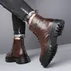 Nuevos Zapatos de Algodón de Caña Alta para Hombre Otoño e Invierno 2025 con Forro de Felpa para Calidez, Botas Martin Retro de Trabajo para Hombre, Zapatos de Suela Gruesa para Hombre 2361