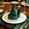 Servilleta de hotel con diseño de flor plegada, bufanda para el cuello, paño de limpieza para tazas, servilleta de restaurante de alta gama roja y blanca