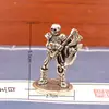 Latón puro retro do viejo guerrero calavera juguete escritorio mascota de té pequeños adornos artesanías de latón pequeño bronce al por mayor