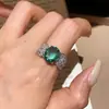 Collar y Pendientes con Colgante de Flor de Circonita Estilo Palacio Retro, Cadena para Clavícula de Lujo Ligero de Gama Alta, Set de Joyería de Moda para Mujer