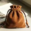 Fabricante de Bolsa de Satén de Seda con Cordón Personalización Colgante Encanto Llavero Almacenamiento Bolsa de Tela con Cordón Puede Imprimir Logo
