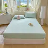Faldón de Cama de Gasa de Doble Capa Clase A Faldón de Cama Jacquard Lavado al Agua Cubierta de Colchón Simmons Cubierta Antideslizante para Cama Faldón de Cama Set de Tres Piezas