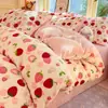 Juego de Cama de Cuatro Piezas de Terciopelo de Leche para Otoño e Invierno Funda de Edredón Gruesa y Cálida Sábana Funda de Almohada Sábana Ajustada Franela Dormitorio de Estudiantes Juego de Tres Piezas