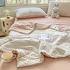 Fuente Colcha de Gasa Arrugada de Verano Juego de Cuatro Piezas Colcha para Aire Acondicionado Dormitorio de Estudiante Colcha Individual Delgada Colcha Fresca de Verano Lavable a Máquina