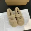 Primer Encuentro Temporada Zapatos Peludos de Fondo Plano para Mujer Ropa de Abrigo de Invierno 2026 Nuevo Estilo Zapatos de Conducir con Felpa Adentro Mary Janes de Una Correa Individual