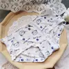 [80-120] 524 Seda de Hielo estampado lindo tiro bajo bolsa de ropa interior para mujer cadera con taladro ropa interior para mujer tiro bajo