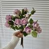 13 cabeça borda queimada rosa segurando flor flor de simulação borda queimada transfronteiriça rosa fotografia de casamento floral decoração de janela de casa