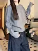 Colección Otoño 2026: Suéter Gris de Manga Larga con Cuello Redondo para Mujer - Sencillo, Elegante y Versátil con un Toque Chic Único