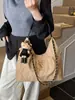 Bolso de Hombro Acolchado con Cadena Casual para Viajes Diarios para Mujer 2025 Otoño Nuevo Moda Retro Nicho Bolso de Hombro Cruzado Individual