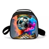 Envío Directo Una Pieza Patrón de Fútbol Bolsa de Comida de Viaje Bolsa de Almuerzo para Estudiante de Primaria Bolsa de Almacenamiento de Lonchera Térmica para Hombres y Mujeres Campus