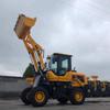 Nova máquina de rodas de uma máquina multi-uso carregador Shandong fábrica de fornecimento direto engenharia de criação de animais carregador agrícola