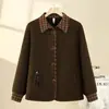 Chaqueta Corta con Forro de Polar para Mujer, Nuevo Estilo Invierno 2025, Corte Holgado, Adelgazante, Engrosada, Cálida, Abrigo de Algodón Integrado con Piel Sintética