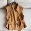 2026 Nuevo Chaleco Retro de Gamuza Cuello Tejido Cintura Ajustable Chaleco Corto para Mujer Venta al por Mayor N5BMJ26501