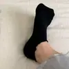 Calcetines de estilo dulce para niñas con volantes, antideslizantes de silicona, sin deslizamiento del talón, encaje poco profundo, algodón suave, absorbentes de sudor, transpirables, calcetines tipo barco
