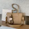 Nova Bolsa Tote de Grande Capacidade para Mulheres 2026, Bolsa de Ombro Estilosa e Simples para o Dia a Dia, Bolsa de Ombro de Nicho para Senhoras