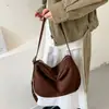 Bolso de mano nuevo de gamuza estilo coreano para mujer, gran capacidad, diseño retro, adecuado para ir al trabajo, bolso de hombro versátil, bolso cruzado de moda