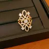 Anel Aberto de Flor Oca Banhado a Ouro Real 18K com Zircônia Embutida, Anel de Nicho de Alto Padrão com um Toque Vintage e Requintado