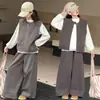 Ropa para niñas, conjunto de otoño, chaleco, camiseta básica, pantalones de pierna ancha, nuevo modelo 2026, conjunto de tres piezas para primavera y otoño para niñas mayores