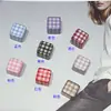 Quadrado Tartan Estampado Espinha de Peixe DIY com Contas Quadradas Acrílicas de Furo Reto Contas Soltas Creme Pingente para Corrente de Celular Bolsa