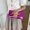 2026 Nuevo Bolso de Mano tipo Sobre Sencillo para Mujer con Textura Metálica, Cierre en Forma de C, Bolso Cuadrado Pequeño Moderno y Elegante, Estilo Versátil