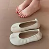 2026 Zapatos Falsos de Punta Dividida Zapatos de Pata de Cerdo Zapatos Planos de Boca Baja para Mujer Mocasines para Mujer Zapatos de Ballet Rojos Zapatos para Mujer Tallas Grandes