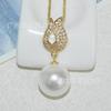 Colar de pérolas de osso de flor de zircônio completo de luxo leve pingente de corrente de clavícula branca australiana pingente de concha de luxo pérola feminina concha mãe atacado