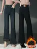 2069 Primavera Otoño Invierno Jeans de Micro Campana Pantalones de Mujer Ropa de Niñas Pantalones de Campana Engrosados con Terciopelo Plus Longitud Nueve Décimas Perforación Caliente Bordado