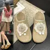 Mocasines de mujer lindos sin cordones con plataforma interior, ribete de encaje, suela suave y diseño de punta cerrada, adecuados para uso en exteriores en otoño, color beige, 2026