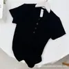 Versão Exclusiva da Loja Lulu Bling da Camisa Henley Ajustada, que Define a Cintura, de Manga Curta, Camiseta Casual Esportiva para Yoga e Fitness