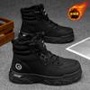 Botas de Veludo de Inverno 2025 Sapatos Masculinos Moda Retrô Sapatos de Trabalho Tendência Versátil Acolchoados Quentes Sapatos de Algodão Botas Curtas