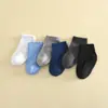 Amazon Venta Caliente Transfronteriza Calcetines para Niños Puntos de Gel Antideslizantes Calcetines de Piso para Bebé Niños y Niñas Calcetines Tobilleros Calcetines para Bebés
