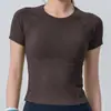 Tops Esportivos Leves e Frescos de Verão para Mulheres, Camisetas Curtas de Gola Redonda, Roupas Sexy Slim Fitness, Roupas de Secagem Rápida de Celebridades da Internet
