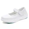 Sapatos de enfermeira femininos sola macia confortáveis antiderrapantes leves sola rasa sola grossa oco fecho de velcro médico trabalho sapatos brancos pequenos atacado