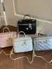 Bolsa de corrente matelassê estilo Chanel para mulheres, nova tendência outono 2026, de nicho de luxo, bolsa de ombro e transversal tipo caixa