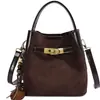Bolso de cubo de gamuza simple retro para madre e hija de terciopelo, nueva colección 2026, diseño de lujo ligero, nueva colección de otoño, bolso de hombro para mujer