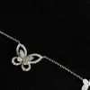Colar Borboleta Fantasma Cinco Flores Totalmente Cravejado para Mulheres, Moderno e Elegante, Design de Nicho de Luxo Leve, Corrente de Clavícula de Alta Qualidade