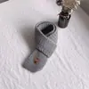 Chapéu de Malha Inverno Novo Klein Azul Estilo Coreano Ins Trendy Baotou Chapéu Protetor de Ouvido R Label Carta Grande Edição Melão Skin Hat