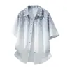 Camisa Tendência 2026 de Marca com Gradiente de Manga Curta para Homens, Novo Estilo, Casual Solta de Verão com Gola Tie-Dye, Tendência