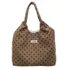 Bolso de mano nuevo de nicho con estampado de lunares para mujer, bolso de lona de verano para el trabajo, bolso de hombro casual de gran capacidad