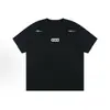 Camiseta de Manga Corta de Marca de Moda con Bordado de Letras para Hombre, Nuevo Estilo de Verano para Adolescentes, Cuello Pequeño Estilo Americano, Top de Corte Regular en los Hombros