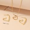 Collar de Corazón Calado Nicho de Lujo Ligero Aretes de Corazón para Mujer Ins Estilo K Diseño Simple Collar Cadena Clavícula Diario