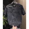 Estilo Novo Primavera e Verão Masculino Elegante Manga Curta Tendência Casual Estampa de Letras Meia Manga Moda Tie-Dye Gola Redonda Versátil Camiseta