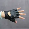 Harajuku chica Lolita punk oscura jk montando rock disco hip hop actuación guantes de cuero huecos de medio dedo