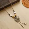 Colar de Maçã de Cerâmica Jingdezhen Colar Borboleta Dopamina Personalidade Fresca Feminina Moda Versátil Colar Venda por Atacado