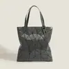 Bolsa Tote Acolchoada Patchwork Geométrico Tendência Nova Primavera/Verão 2026 Versátil Grande Capacidade Bolsa de Mão Floral Bolsa de Ombro para Compras