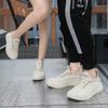 Novos Sapatos de Verão com Sola Grossa Leves para Casais Homens e Mulheres Malha Respirável Estilosa Confortável Versátil Casual