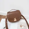Bolsa Sela Vintage 2025 Nova Tendência Design de Nicho Feminina Transversal Ombro Moda High-End Bolsa Versátil