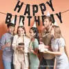 El Nuevo Juego de Pancartas de 116 Piezas Incluye 11 Letras y Números, 3 Cuerdas para Decoraciones de Graduación y Papel para Pancartas de Cumpleaños